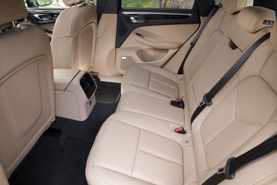 Интерьер Porsche Macan S (95B) 2019 года  (AU) (фото 33 из 40)